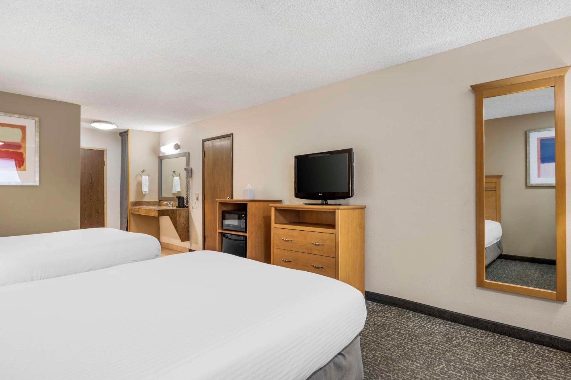 Best Western Aladdin Inn Kelso Exterior photo
